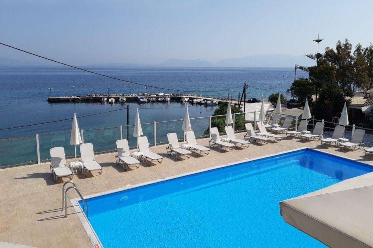 Golden Sunset Otel Mpoukaris Dış mekan fotoğraf