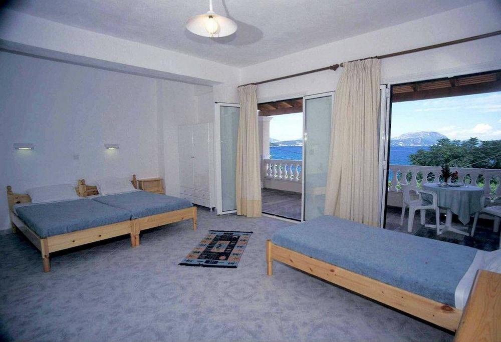 Golden Sunset Otel Mpoukaris Dış mekan fotoğraf