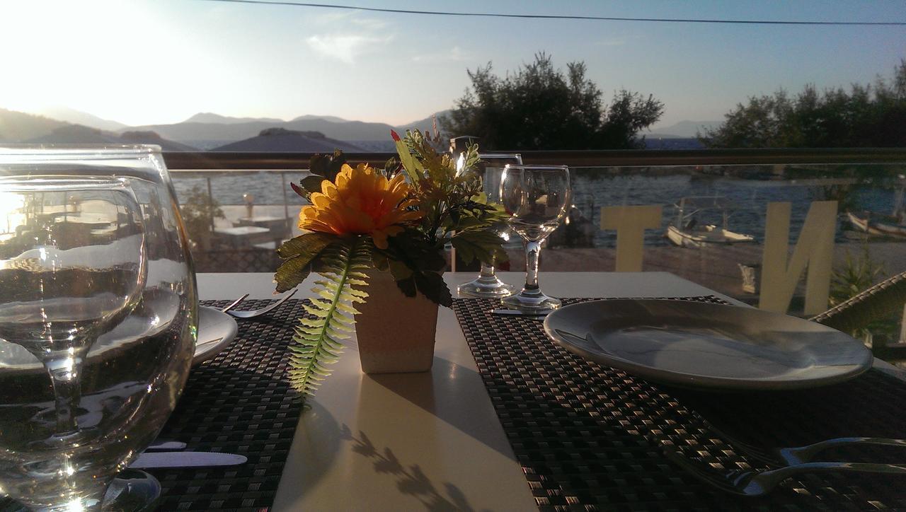 Golden Sunset Otel Mpoukaris Dış mekan fotoğraf