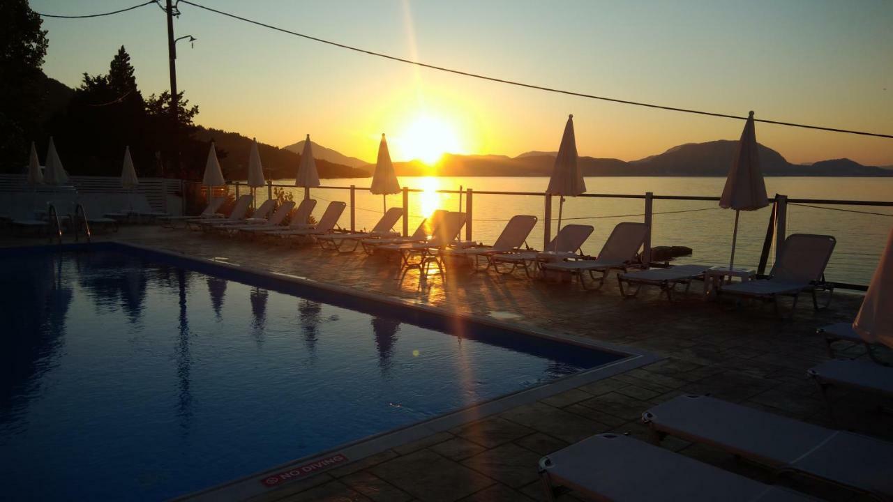 Golden Sunset Otel Mpoukaris Dış mekan fotoğraf
